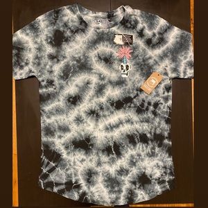Dikotomy tie dye shirt